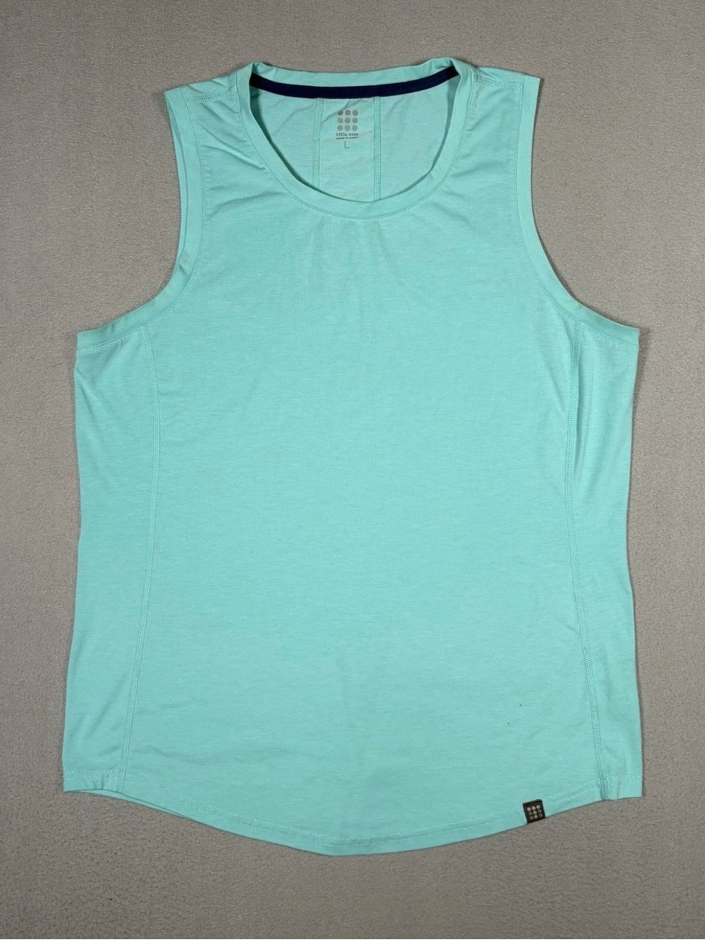 Title Nine Vibe Tank Top Women’s Large Blue Athletic Sleeveless Casual Workout